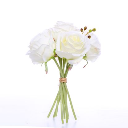 Picture of 31cm LARGE ROSE BUNDLE WITH BERRIES (BUNDLE OF 6) IVORY
