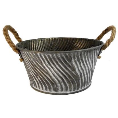 Picture of 18cm METAL ROUND WEATHERED EFFECT PLANTER WITH ROPE EARS