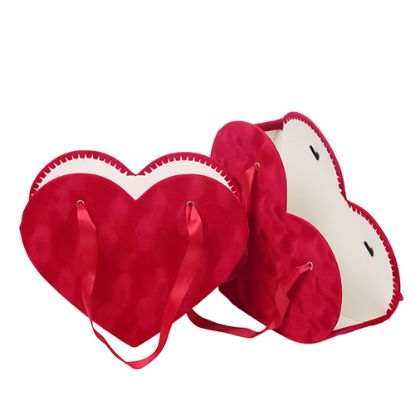 Picture of SET OF 2 VELVET TOUCH HEART SHAPED FLOWER BOXES WITH HANDLES RED