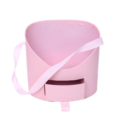 Picture of 18cm FLOWER BOX WITH COMPARTMENT AND RIBBON HANDLE PINK