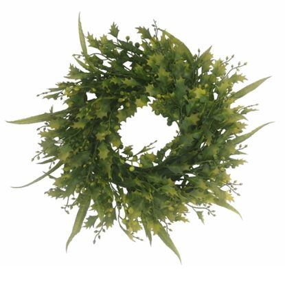 Picture of 38cm PLASTIC BERRY AND FOLIAGE WREATH GREEN